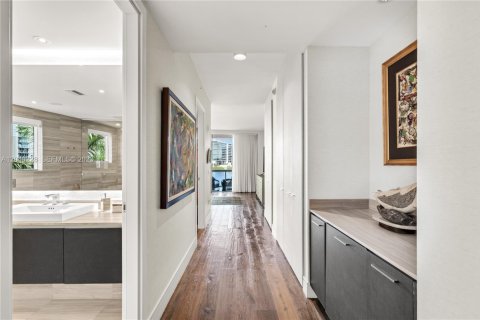 Condo in Aventura, Florida, 4 bedrooms  № 2244328 - photo 22
