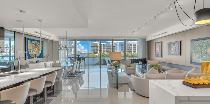 Condo in Aventura, Florida, 4 bedrooms  № 2244328