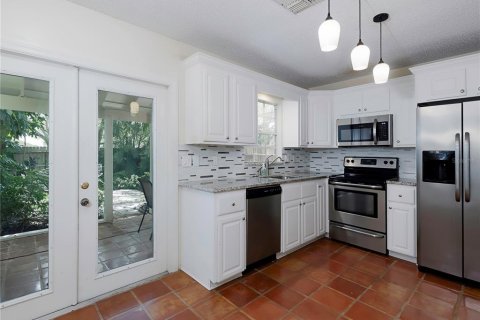 Touwnhouse à vendre à Palm Harbor, Floride: 3 chambres, 116.41 m2 № 1800579 - photo 11