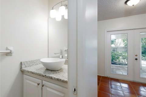 Touwnhouse à vendre à Palm Harbor, Floride: 3 chambres, 116.41 m2 № 1800579 - photo 8