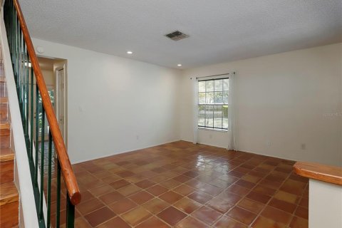 Touwnhouse à vendre à Palm Harbor, Floride: 3 chambres, 116.41 m2 № 1800579 - photo 4