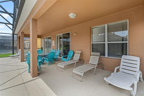 Casa en venta en Kissimmee, Florida, 6 dormitorios, 263.29 m2 № 1822261 - foto 28