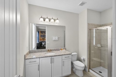House in Kissimmee, Florida 8 bedrooms, 335.56 sq.m. № 2107105 - photo 28
