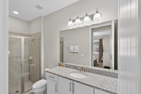 House in Kissimmee, Florida 8 bedrooms, 335.56 sq.m. № 2107105 - photo 27