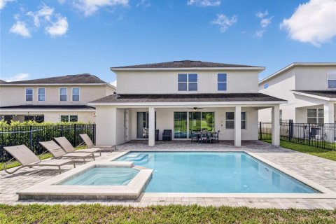 House in Kissimmee, Florida 8 bedrooms, 335.56 sq.m. № 2107105 - photo 5