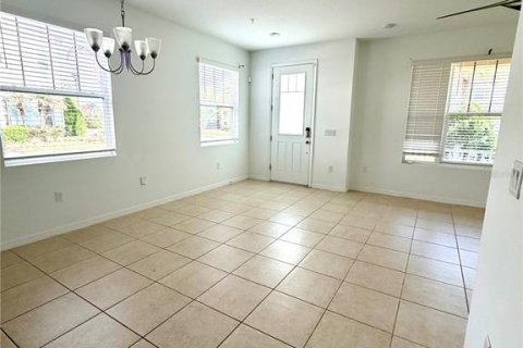 Touwnhouse à vendre à Orlando, Floride: 3 chambres, 132.01 m2 № 2236831 - photo 4