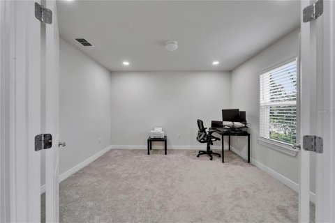 Villa ou maison à vendre à Wesley Chapel, Floride: 4 chambres, 268.86 m2 № 2406791 - photo 8