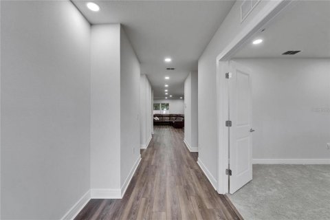 Villa ou maison à vendre à Wesley Chapel, Floride: 4 chambres, 268.86 m2 № 2406791 - photo 11