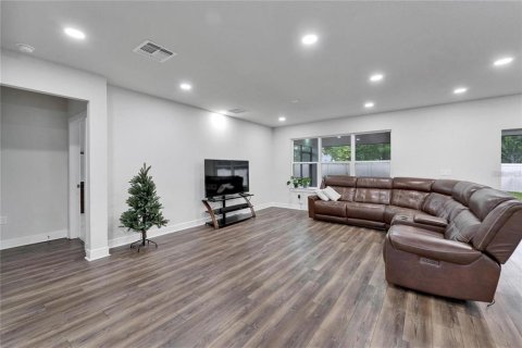Villa ou maison à vendre à Wesley Chapel, Floride: 4 chambres, 268.86 m2 № 2406791 - photo 20
