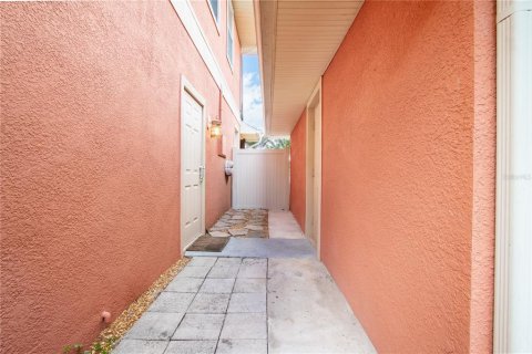 Купить таунхаус в Орландо, Флорида 8 комнат, 164.99м2, № 2152124 - фото 21