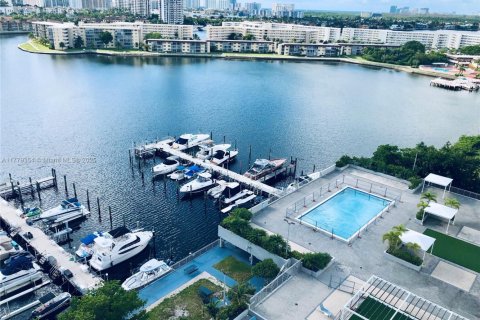 Condominio en venta en Aventura, Florida, 1 dormitorio, 93.37 m2 № 1946483 - foto 25