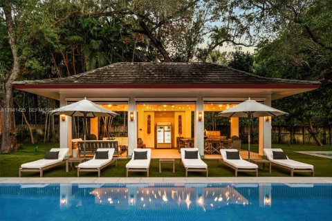 Villa ou maison à vendre à Miami, Floride: 6 chambres, 828.78 m2 № 2003171 - photo 9