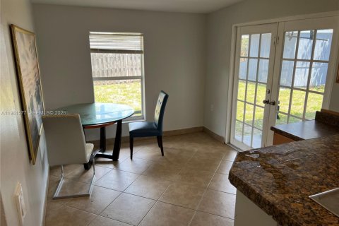 Снять в аренду виллу или дом в Помпано-Бич, Флорида 6 спален, 155.61м2, № 2024315 - фото 10