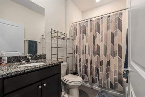 Casa en venta en Zephyrhills, Florida, 4 dormitorios, 190.26 m2 № 1912620 - foto 23