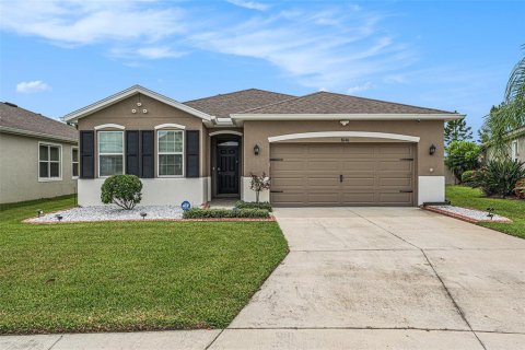 Casa en venta en Zephyrhills, Florida, 4 dormitorios, 190.26 m2 № 1912620 - foto 7