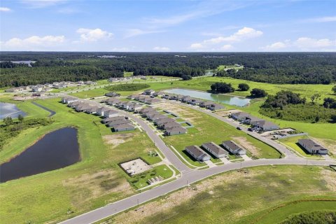 Villa ou maison à vendre à Lakeland, Floride: 4 chambres, 236.53 m2 № 2437215 - photo 4