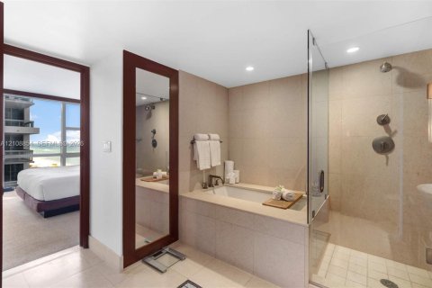 Copropriété à vendre à Miami Beach, Floride: 2 chambres, 82.4 m2 № 2424923 - photo 14