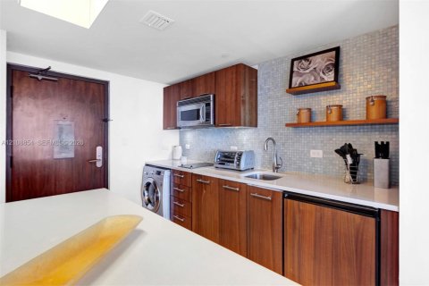 Copropriété à vendre à Miami Beach, Floride: 2 chambres, 82.4 m2 № 2424923 - photo 5