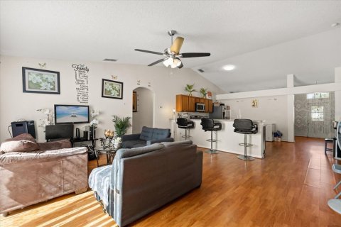 Casa en venta en Kissimmee, Florida, 4 dormitorios, 194.44 m2 № 1747102 - foto 4