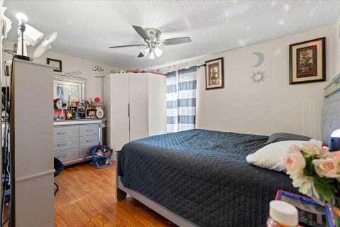 Casa en venta en Kissimmee, Florida, 4 dormitorios, 194.44 m2 № 1747102 - foto 16