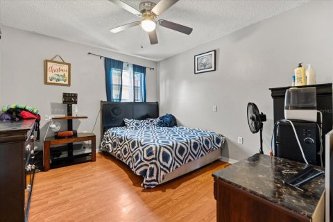 Casa en venta en Kissimmee, Florida, 4 dormitorios, 194.44 m2 № 1747102 - foto 21