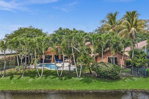 Villa ou maison à vendre à Weston, Floride: 5 chambres, 260.13 m2 № 2073465 - photo 27