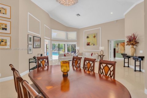 Villa ou maison à vendre à Weston, Floride: 5 chambres, 260.13 m2 № 2073465 - photo 7