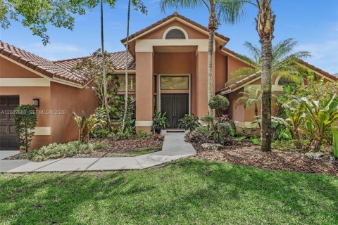 Villa ou maison à vendre à Weston, Floride: 5 chambres, 260.13 m2 № 2073465 - photo 3