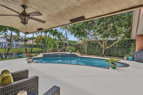 Villa ou maison à vendre à Weston, Floride: 5 chambres, 260.13 m2 № 2073465 - photo 23