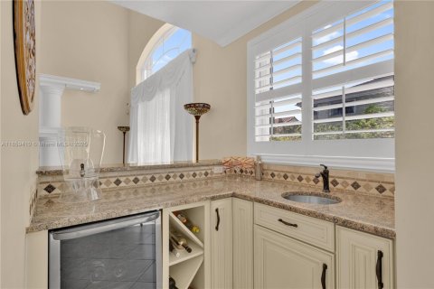 Casa en venta en Pembroke Pines, Florida, 5 dormitorios, 266.72 m2 № 1888292 - foto 17