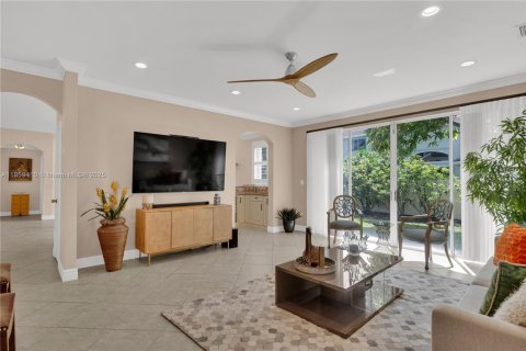 Casa en venta en Pembroke Pines, Florida, 5 dormitorios, 266.72 m2 № 1888292 - foto 18