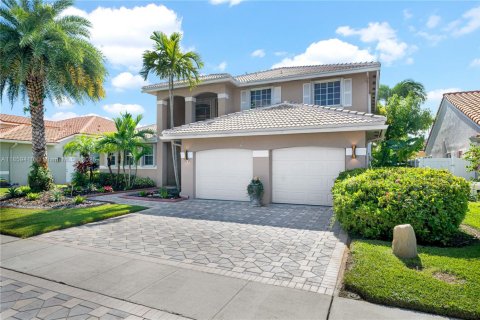 Casa en venta en Pembroke Pines, Florida, 5 dormitorios, 266.72 m2 № 1888292 - foto 3