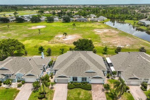 Condominio en venta en Sun City Center, Florida, 3 dormitorios, 195.56 m2 № 1603008 - foto 2