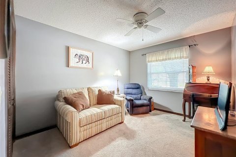 Condo in Winter Park, Florida, 2 bedrooms  № 2196534 - photo 28
