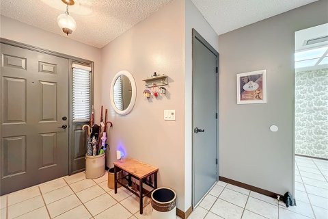 Condo in Winter Park, Florida, 2 bedrooms  № 2196534 - photo 8