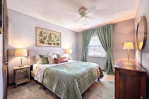 Condo in Winter Park, Florida, 2 bedrooms  № 2196534 - photo 29