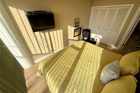 Copropriété à louer à Miami Beach, Floride: 1 chambre, 62.99 m2 № 1962133 - photo 4