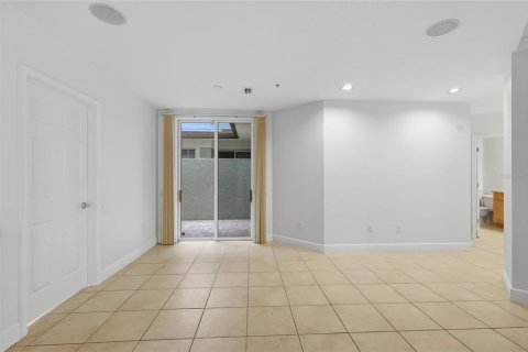 Copropriété à vendre à Lakewood Ranch, Floride: 2 chambres, 167.6 m2 № 2408022 - photo 17