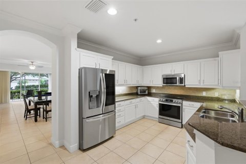 Copropriété à vendre à Lakewood Ranch, Floride: 2 chambres, 167.6 m2 № 2408022 - photo 12