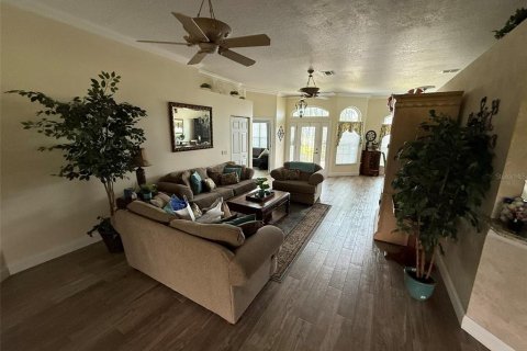 House in Lakeland, Florida 3 bedrooms, 181.16 sq.m. № 1781108 - photo 11
