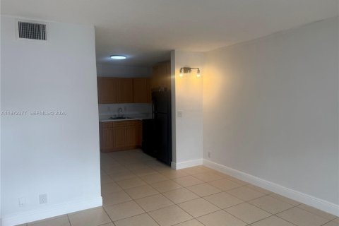 Apartment in Fort Lauderdale, Florida 1 bedroom № 2041188 - photo 4