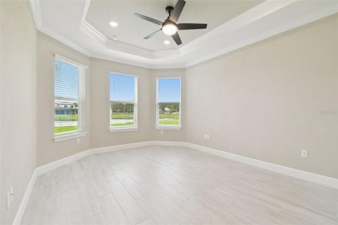 House in Wesley Chapel, Florida 3 bedrooms, 196.77 sq.m. № 1767318 - photo 16