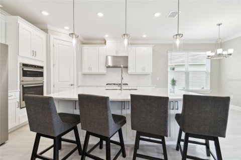House in Wesley Chapel, Florida 3 bedrooms, 196.77 sq.m. № 1767318 - photo 7