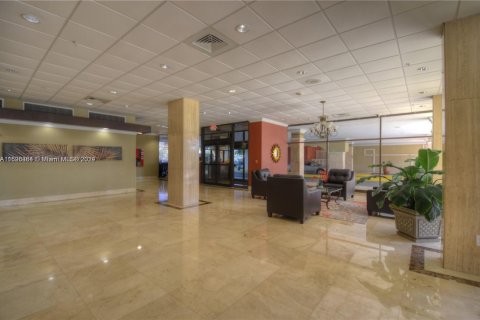Copropriété à louer à Sunny Isles Beach, Floride: 1 chambre, 65.5 m2 № 1753239 - photo 16