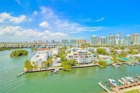 Copropriété à louer à Sunny Isles Beach, Floride: 1 chambre, 65.5 m2 № 1753239 - photo 3