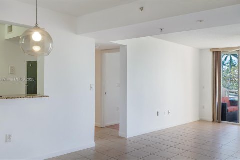 Condominio en alquiler en Hollywood, Florida, 2 dormitorios, 92.9 m2 № 1927204 - foto 14