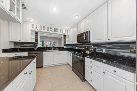 Villa ou maison à vendre à Wesley Chapel, Floride: 3 chambres, 246.38 m2 № 2220828 - photo 17