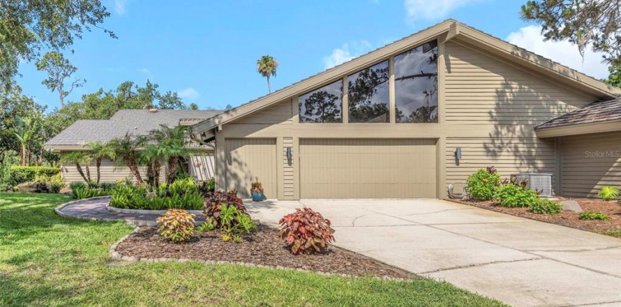 Villa ou maison à Wesley Chapel, Floride 3 chambres, 246.38 m2 № 2220828