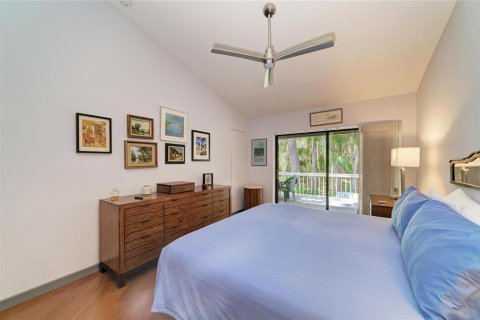 Condo in Sarasota, Florida, 2 bedrooms № 2431749 - photo 22