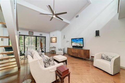 Condo in Sarasota, Florida, 2 bedrooms № 2431749 - photo 12